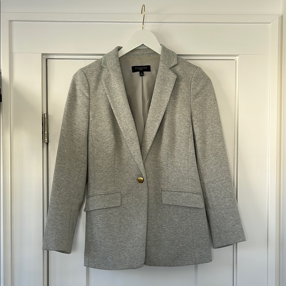 Talbots jersey knit blazer. 4P, with some stretch. Gold buttons.